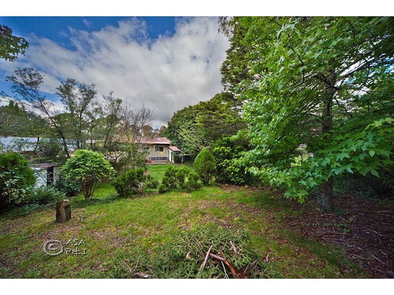 12 Chelmsford Avenue, Blackheath NSW 2785