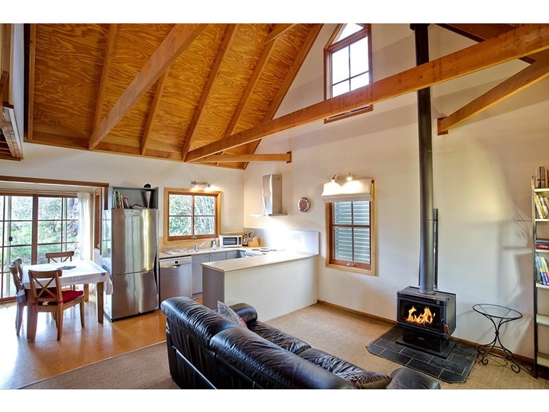 61 Thirroul Avenue, Blackheath NSW 2785