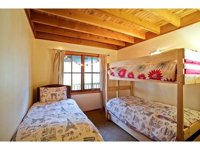 61 Thirroul Avenue, Blackheath NSW 2785