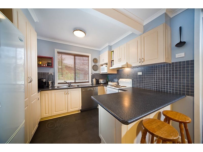 14 Jersey Parade, Mount Victoria NSW 2786