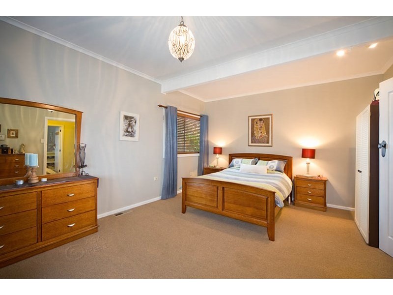 14 Jersey Parade, Mount Victoria NSW 2786