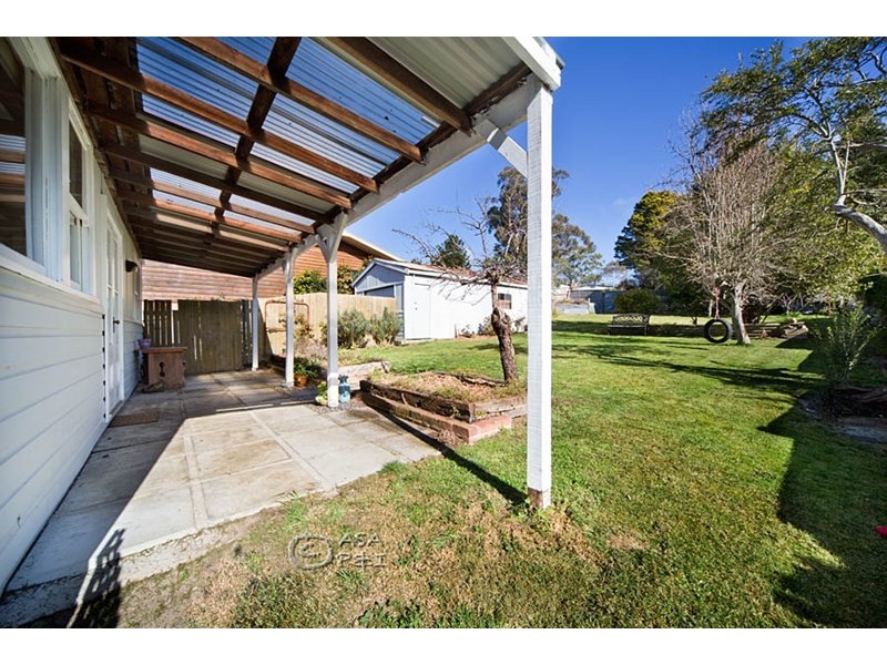 18 Jersey Parade, Mount Victoria NSW 2786