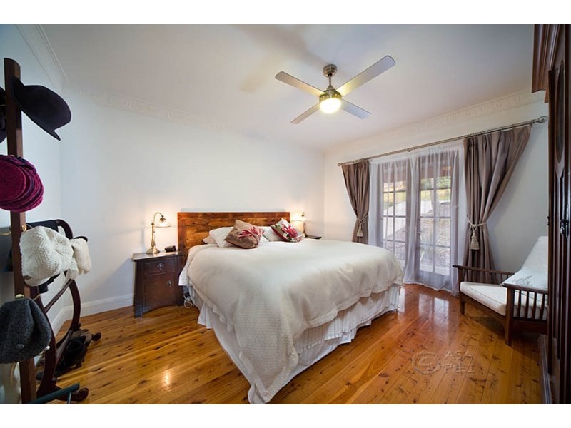 31 Lawrence Street, Blackheath NSW 2785