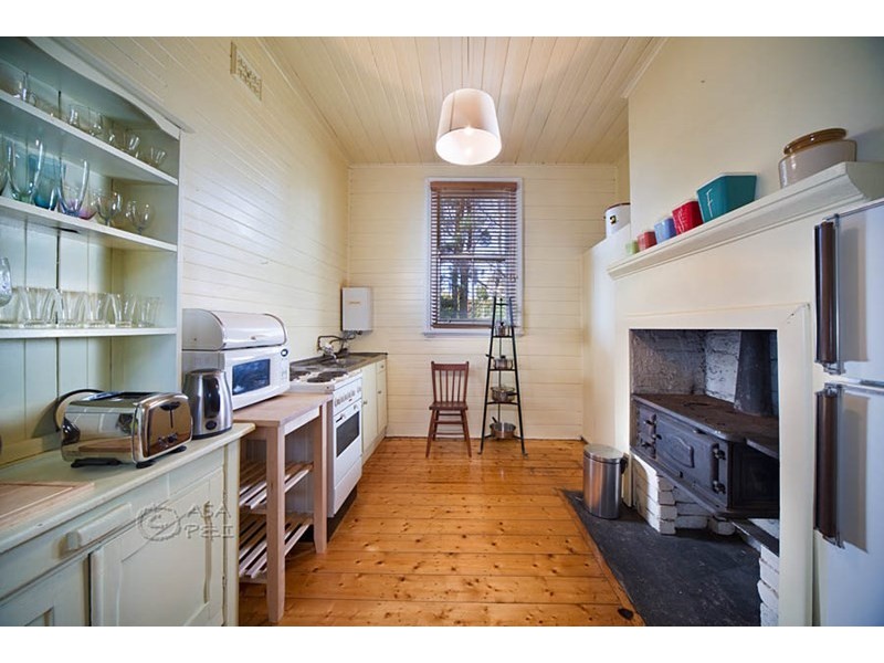 1-3 Staveley Parade, Blackheath NSW 2785