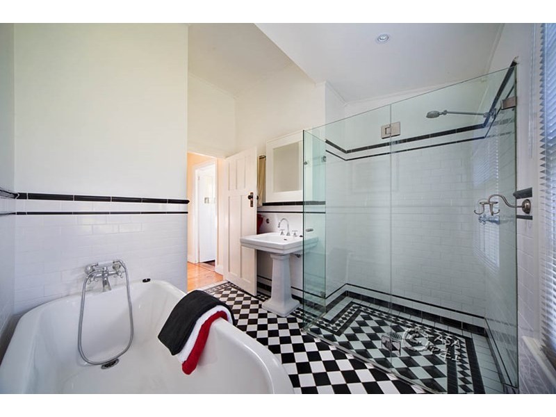 3 Shillington Street, Blackheath NSW 2785