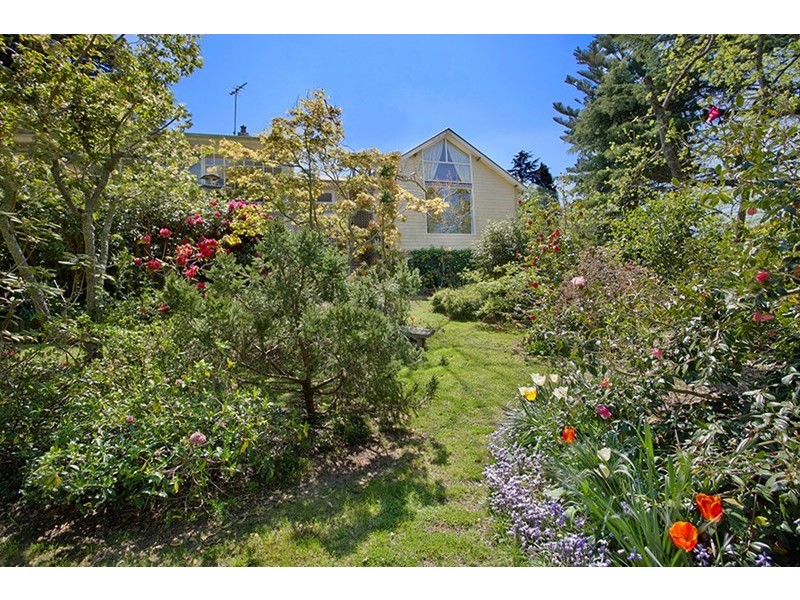 9-13 Inconstant Street, Blackheath NSW 2785