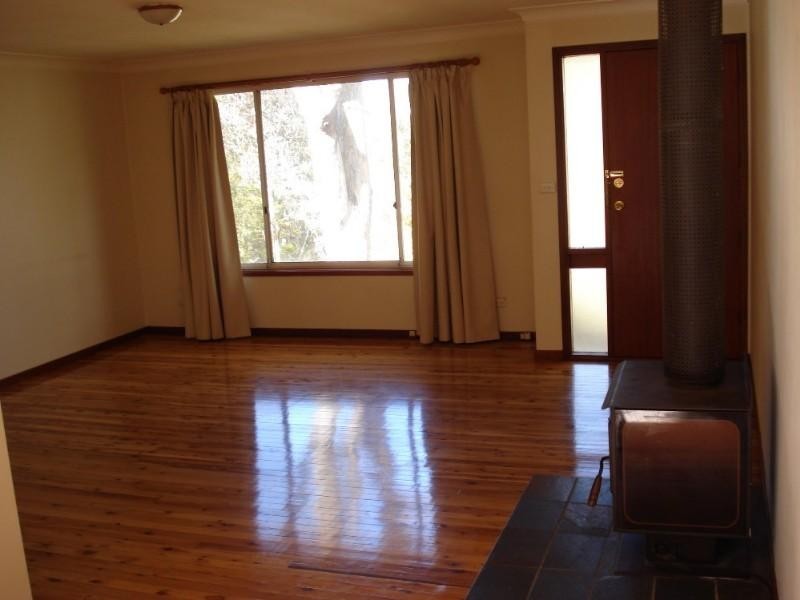 1 Ada Road, Blackheath NSW 2785