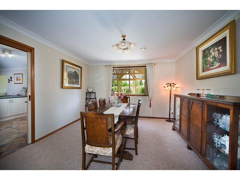 43 Forest Park Rd West, Blackheath NSW 2785