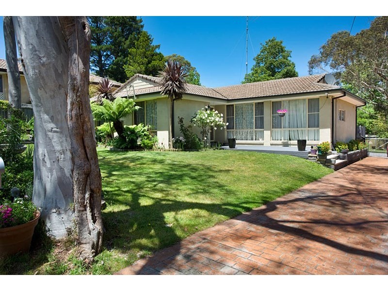 187 Connaught Road, Blackheath NSW 2785