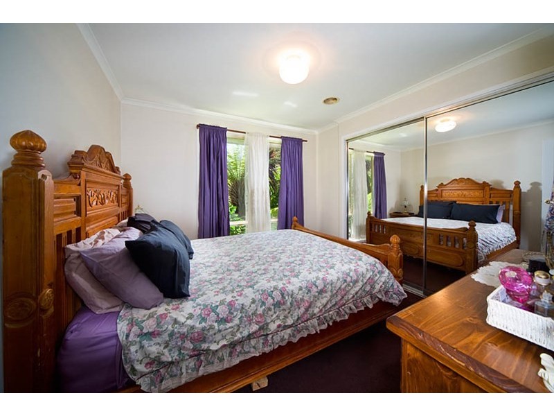 187 Connaught Road, Blackheath NSW 2785
