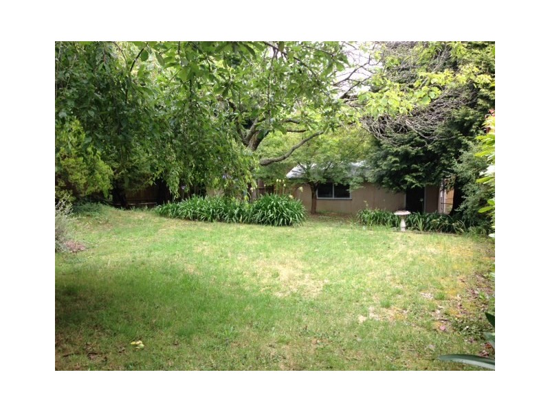 12 Carysfort Street, Blackheath NSW 2785