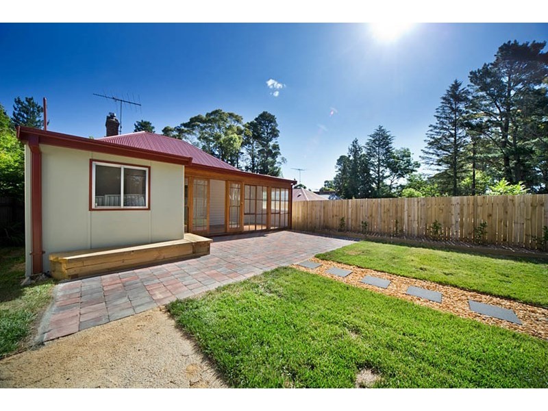 13 Ada Road, Blackheath NSW 2785