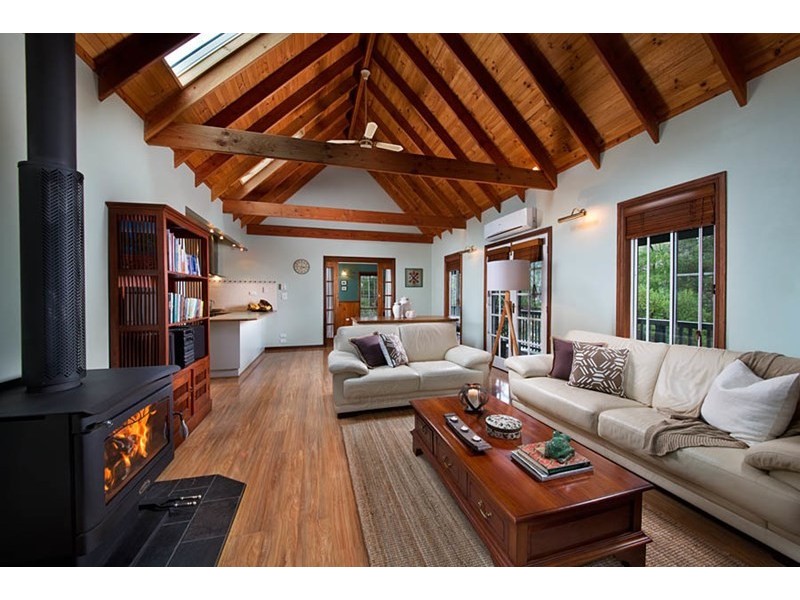 10 Third Street, Blackheath NSW 2785