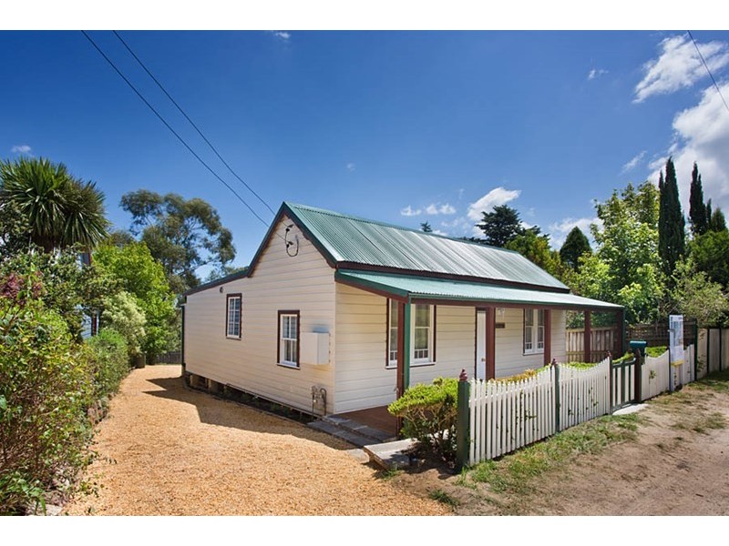 114 Station Street, Blackheath NSW 2785