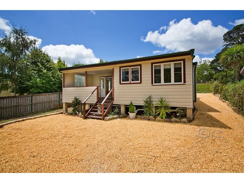 114 Station Street, Blackheath NSW 2785