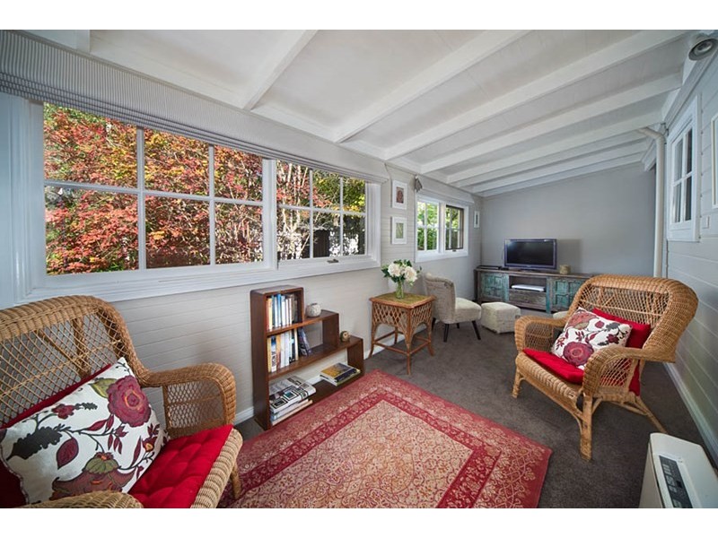 7 St Andrews Avenue, Blackheath NSW 2785