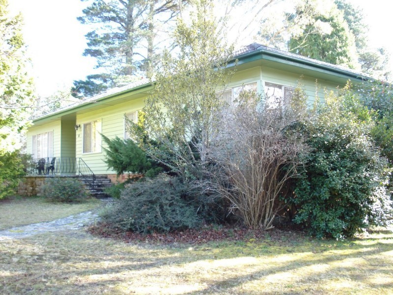 10 Belvidere Avenue, Blackheath NSW 2785