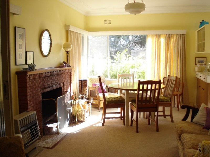 10 Belvidere Avenue, Blackheath NSW 2785