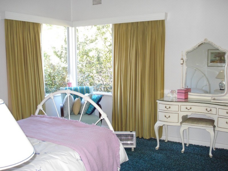 10 Belvidere Avenue, Blackheath NSW 2785