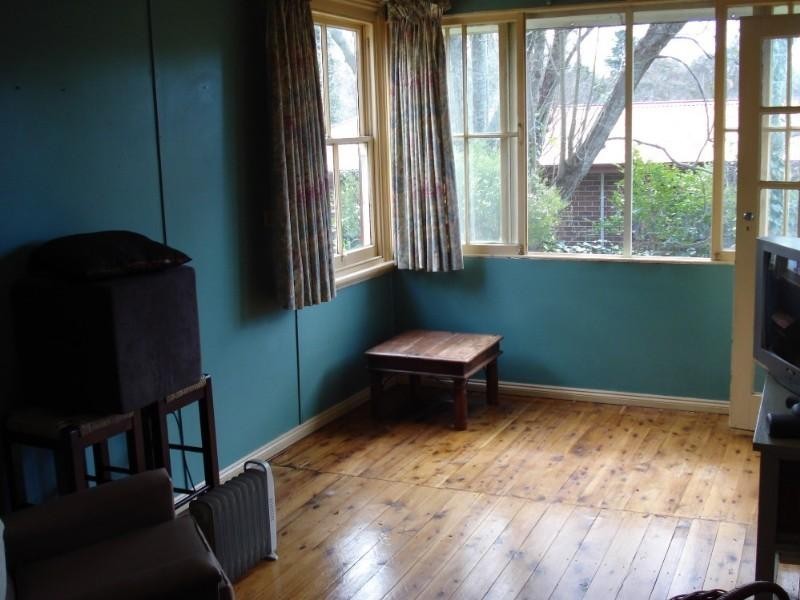 29 Gladstone Road, Leura NSW 2780