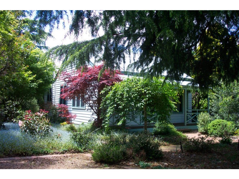 12 Grose Street, Blackheath NSW 2785