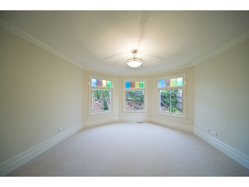 115 Blaxland Road, Wentworth Falls NSW 2782