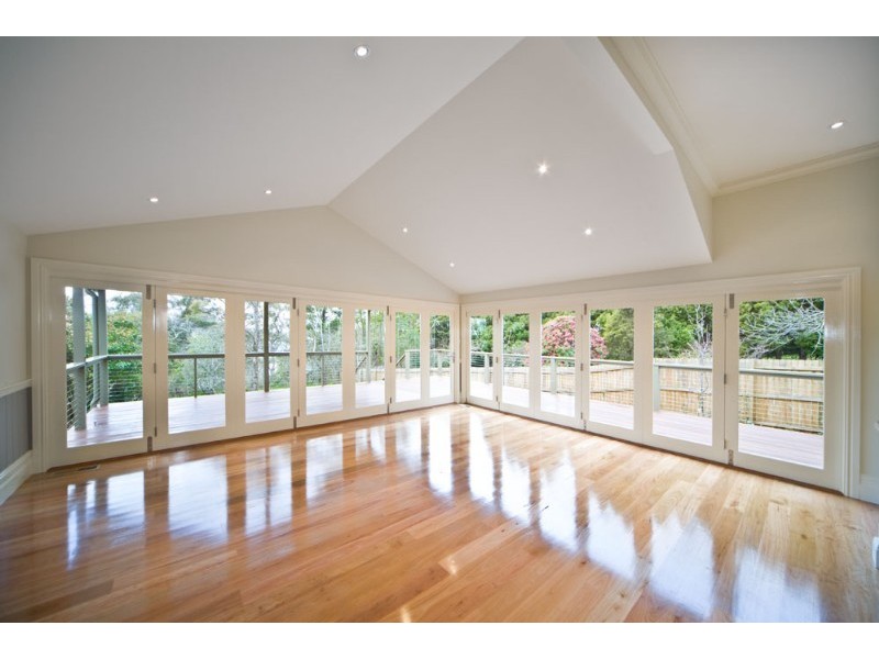 115 Blaxland Road, Wentworth Falls NSW 2782