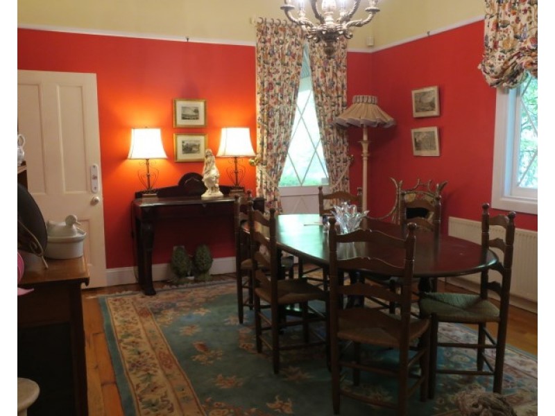 8 Brentwood Avenue, Blackheath NSW 2785