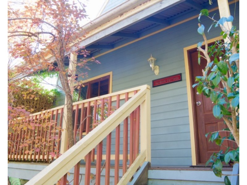 61 Thirroul Avenue, Blackheath NSW 2785