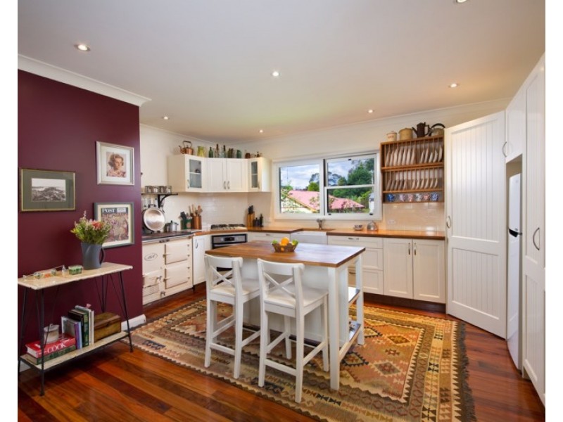 3 Carrington Avenue, Mount Victoria NSW 2786