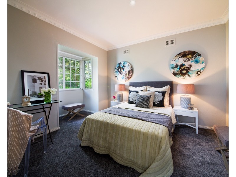 10 Thorpe Street, Katoomba NSW 2780