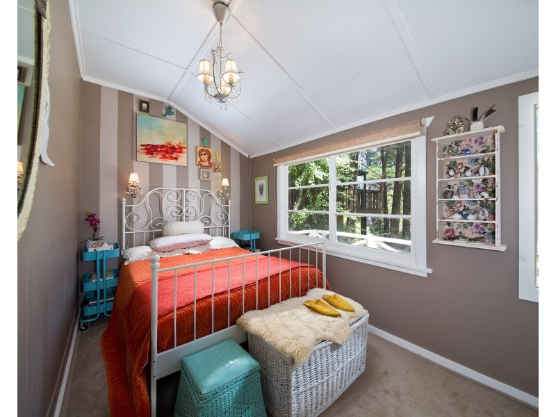 39 Gordon Avenue, Blackheath NSW 2785