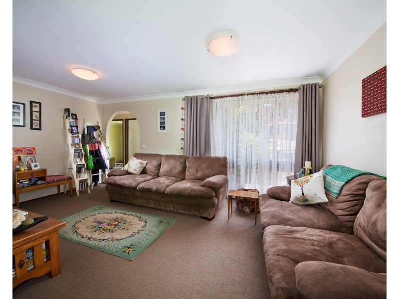 8 St Andrews Avenue, Blackheath NSW 2785