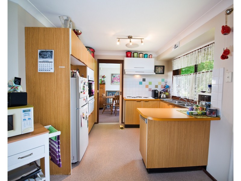 8 St Andrews Avenue, Blackheath NSW 2785