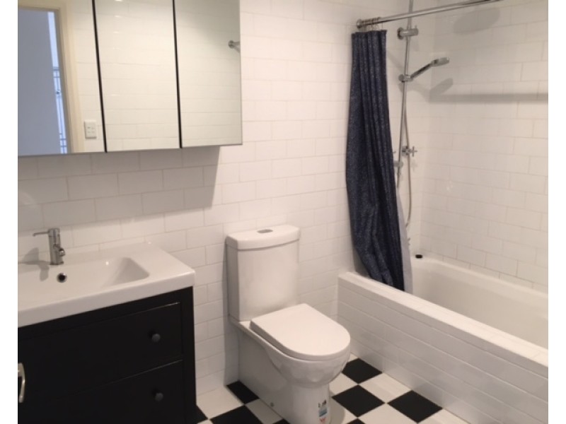 102a Clarence, Blackheath NSW 2785