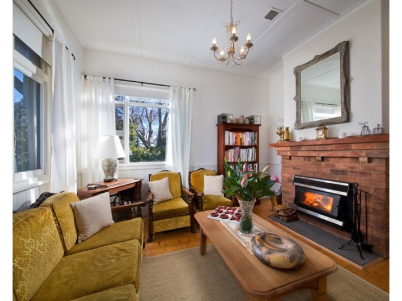 3 Bundarra Street, Blackheath NSW 2785