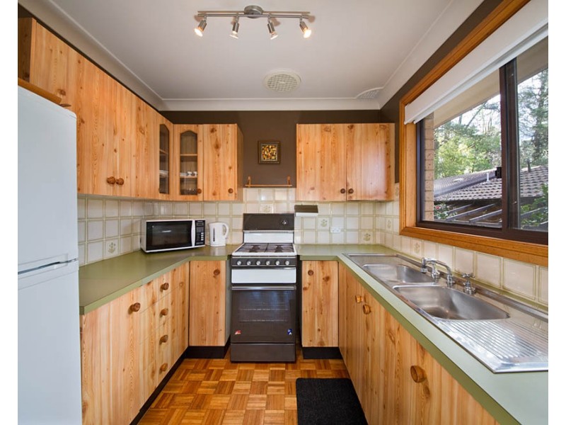 42 Cross Street, Blackheath NSW 2785