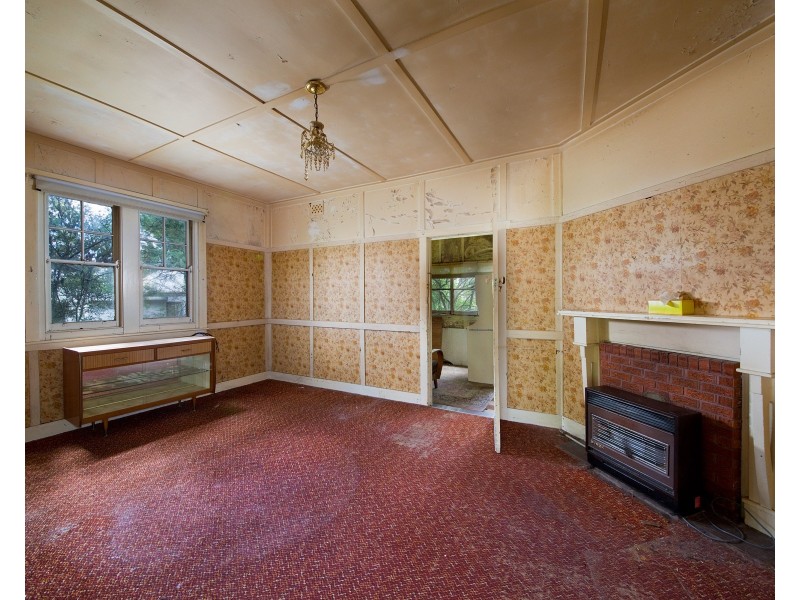 10 Eveleigh Avenue, Blackheath NSW 2785