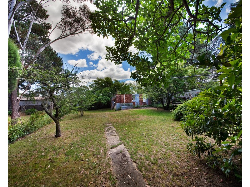 10 Eveleigh Avenue, Blackheath NSW 2785