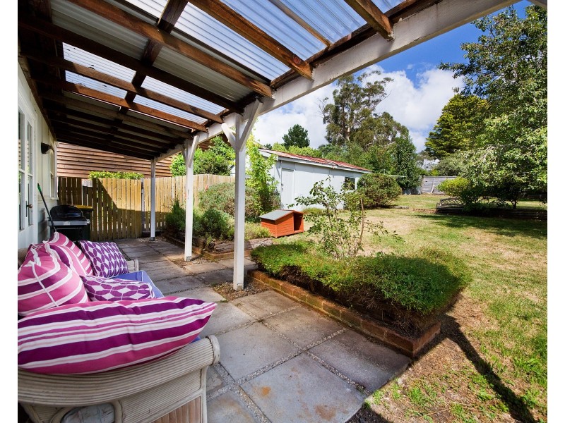 18 Jersey Parade, Mount Victoria NSW 2786