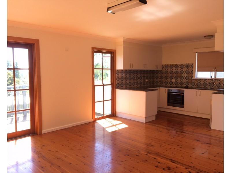 86 Govetts Leap Road, Blackheath NSW 2785