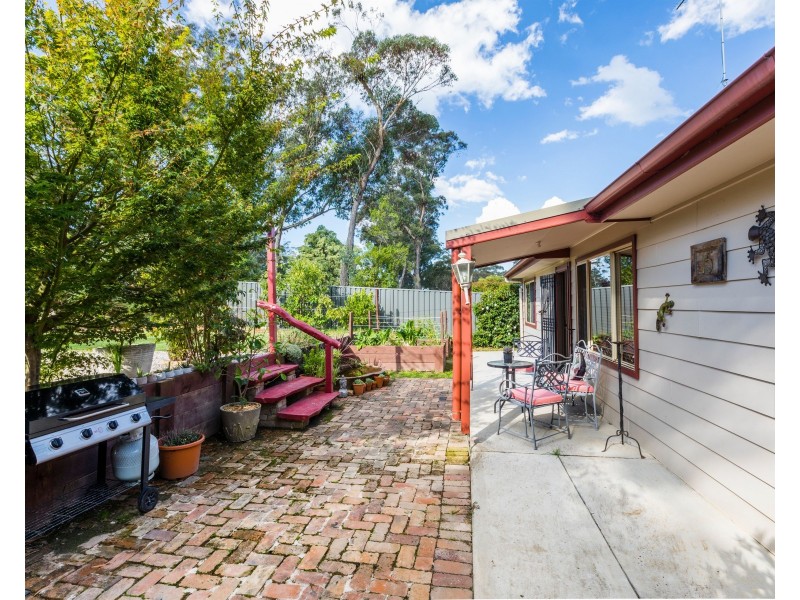 15 Great Western Highway, Mount Victoria NSW 2786