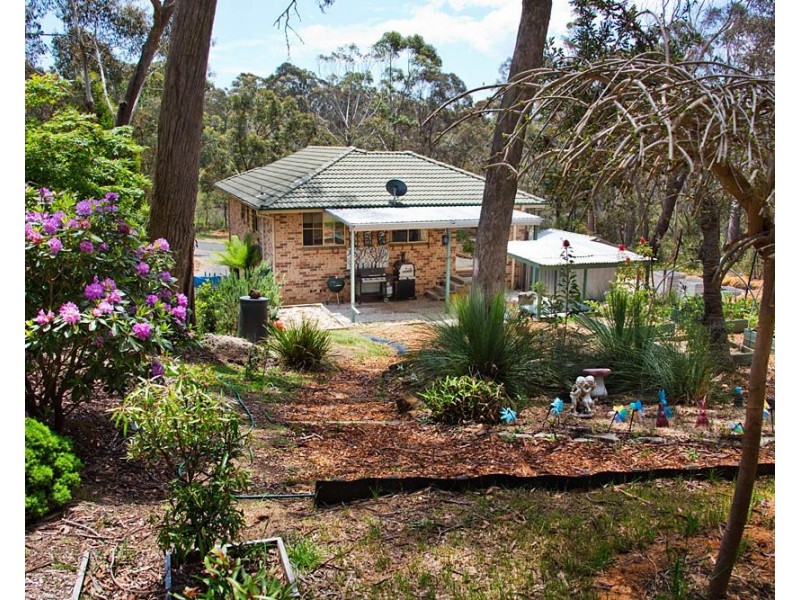 25 Radiance Avenue, Blackheath NSW 2785