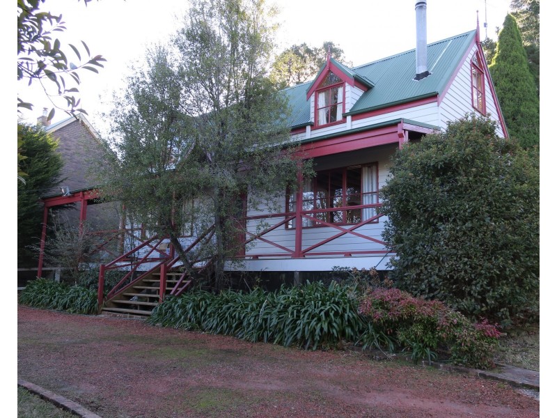 12a Hat Hill Road, Blackheath NSW 2785