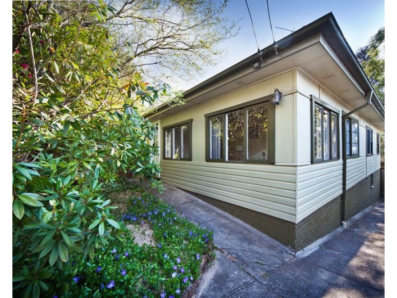 52 Prince Edward Street, Blackheath NSW 2785