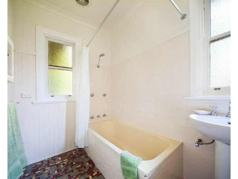 52 Prince Edward Street, Blackheath NSW 2785