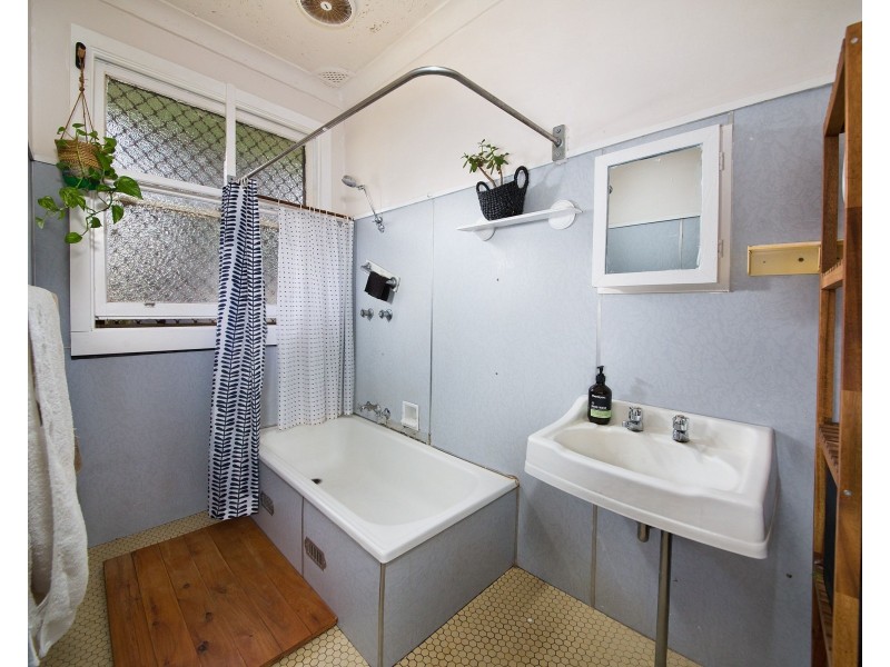 3 Irvine Avenue, Blackheath NSW 2785