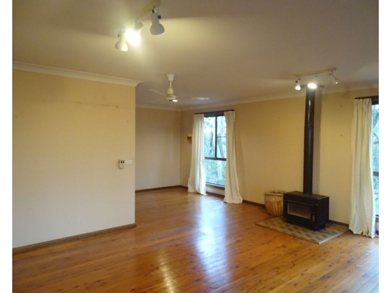 51 St Georges Parade, Mount Victoria NSW 2786