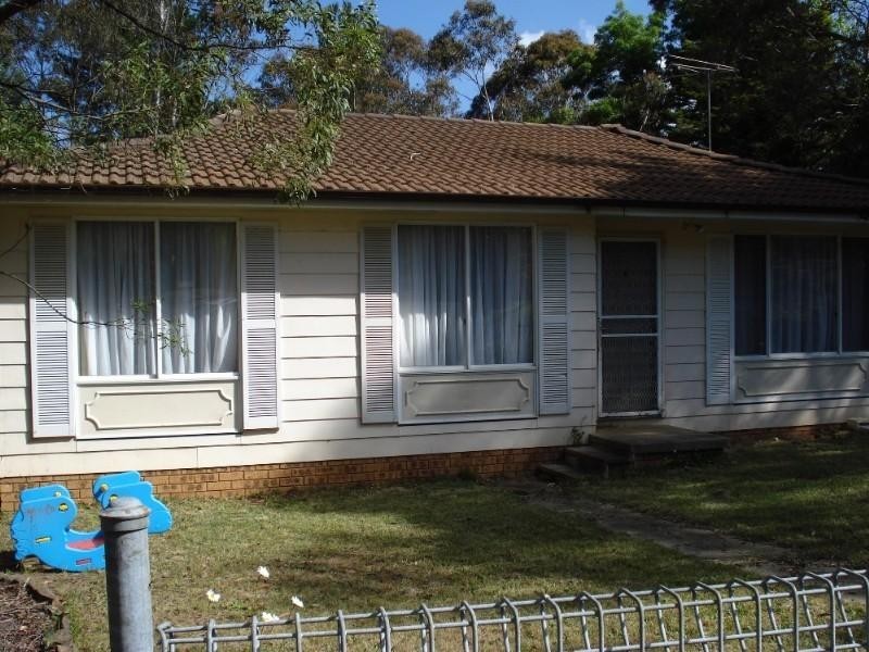 8 Palmer Crescent, Blackheath NSW 2785