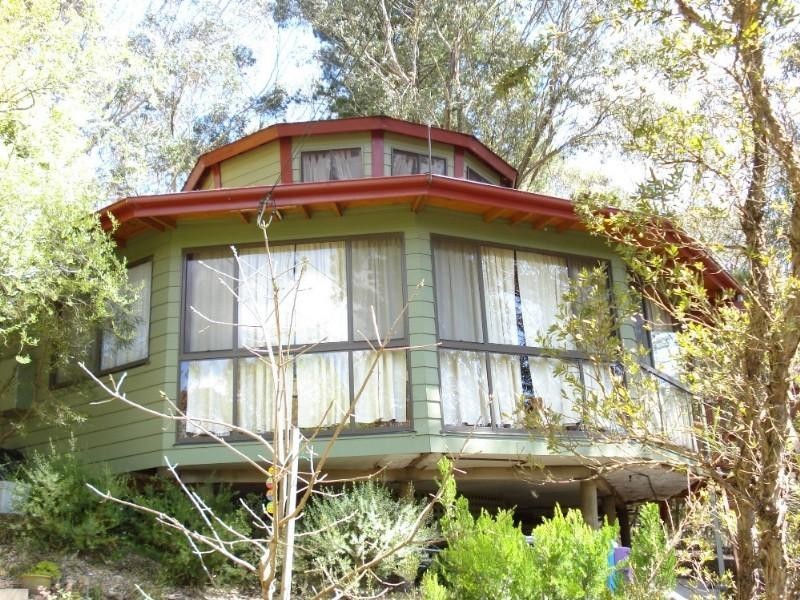 16 Fairy Dell Road, Mount Victoria NSW 2786